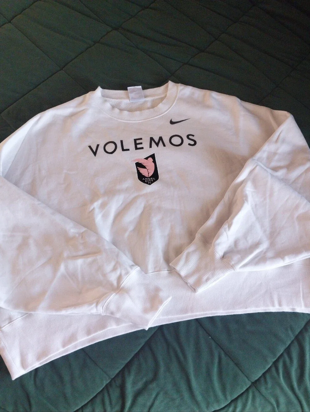 Nike Angel City White VOLEMOS Crewneck Crop Sweatshirt Pink Shield Womens Large